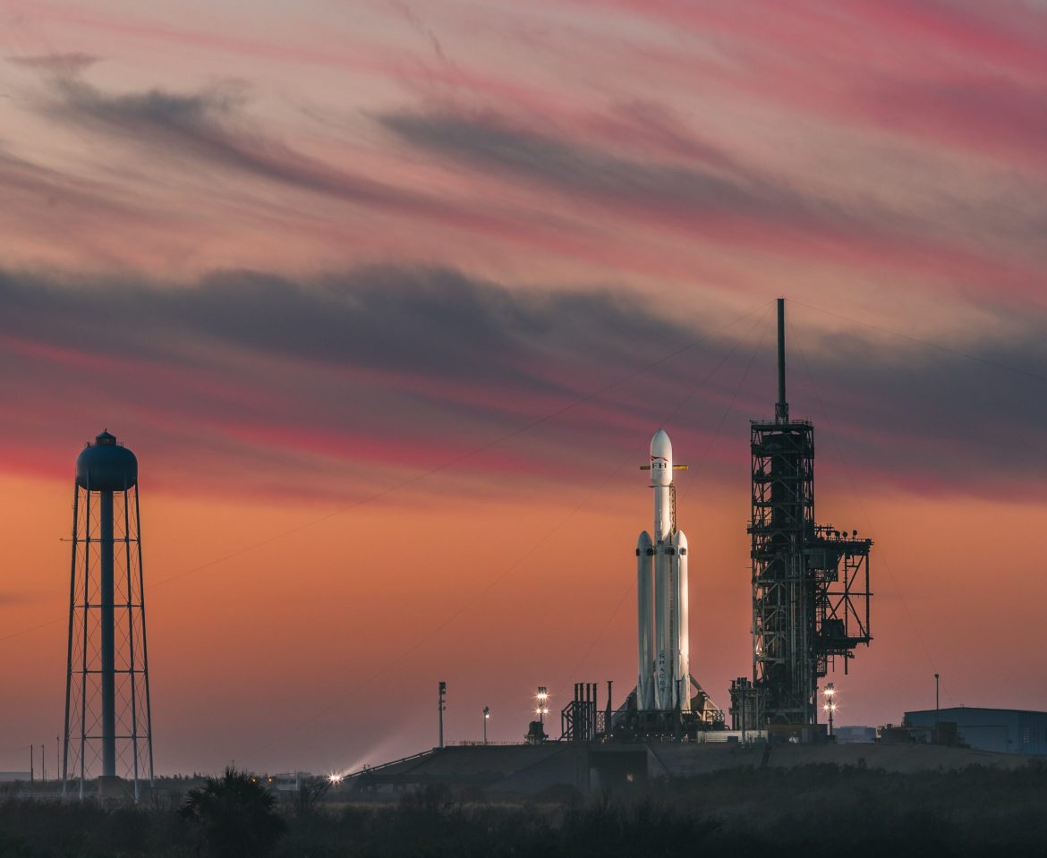Et tredje droneskip og Falcon Heavy-priser